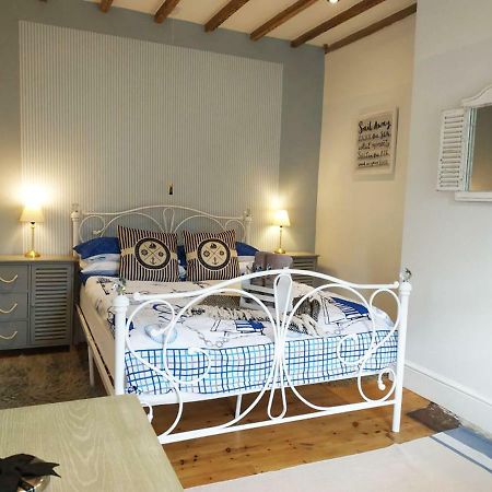 Dog Friendly Nancecliff Cottages Looe Exteriör bild