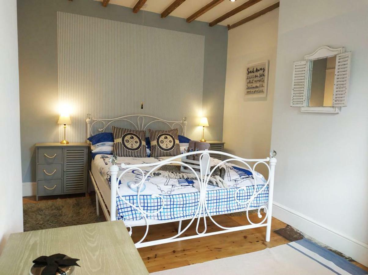 Dog Friendly Nancecliff Cottages Looe Exteriör bild